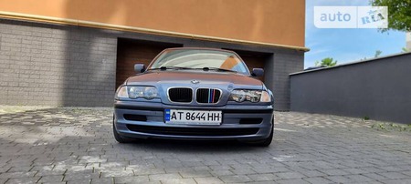 BMW 318 2000  випуску Івано-Франківськ з двигуном 1.9 л бензин седан механіка за 4850 долл. 