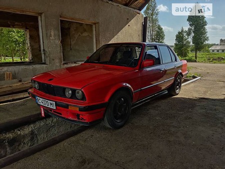 BMW 316 1990  випуску Львів з двигуном 1.6 л бензин седан механіка за 2300 долл. 