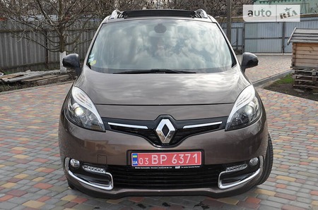 Renault Scenic 2014  випуску Полтава з двигуном 0 л дизель універсал автомат за 12500 долл. 