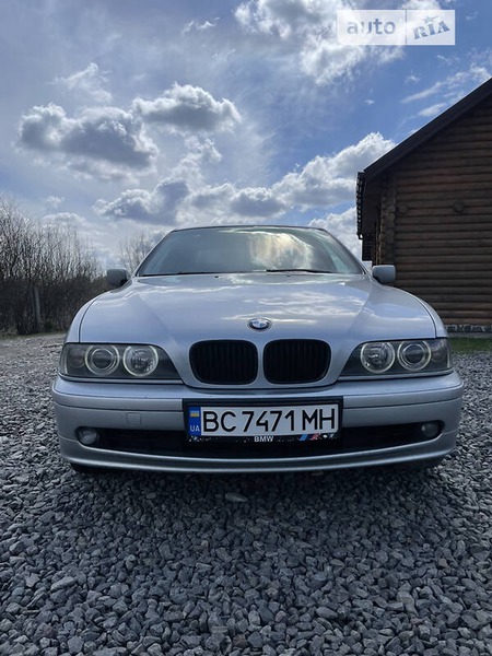 BMW 520 1996  випуску Львів з двигуном 0 л  седан механіка за 5000 долл. 