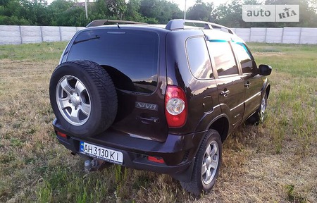 Chevrolet Niva 2010  випуску Дніпро з двигуном 1.7 л  позашляховик механіка за 5800 долл. 