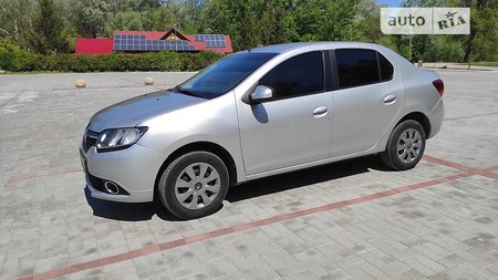 Renault Logan 2013  випуску Полтава з двигуном 0 л бензин седан механіка за 6000 долл. 