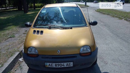 Renault Twingo 1998  випуску Дніпро з двигуном 1.2 л бензин хэтчбек автомат за 75000 грн. 
