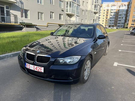 BMW 320 2008  випуску Вінниця з двигуном 2 л дизель седан механіка за 6900 долл. 
