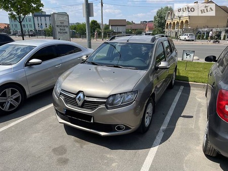 Renault Logan MCV 2015  випуску Київ з двигуном 1.6 л  універсал механіка за 7500 долл. 