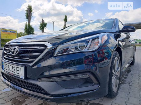 Hyundai Sonata 2016  випуску Хмельницький з двигуном 0 л бензин седан автомат за 13800 долл. 