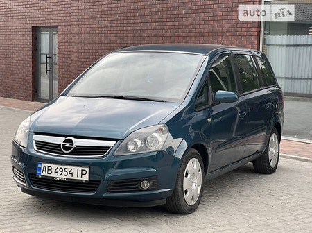 Opel Zafira Tourer 2007  випуску Вінниця з двигуном 1.9 л дизель мінівен автомат за 6350 долл. 