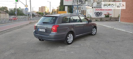 Toyota Avensis 2004  випуску Кропивницький з двигуном 1.8 л бензин універсал механіка за 5500 долл. 