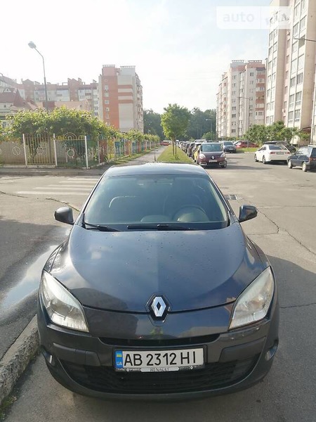 Renault Megane 2009  випуску Вінниця з двигуном 1.5 л дизель хэтчбек механіка за 5500 долл. 