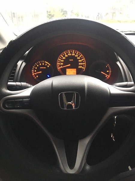 Honda City 2010  випуску Ужгород з двигуном 1.4 л бензин седан механіка за 6200 долл. 