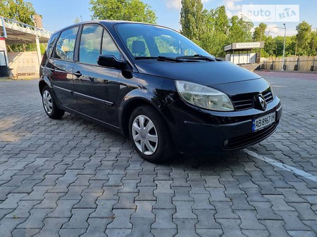 Renault Scenic 2005  випуску Вінниця з двигуном 1.6 л бензин хэтчбек механіка за 3700 долл. 