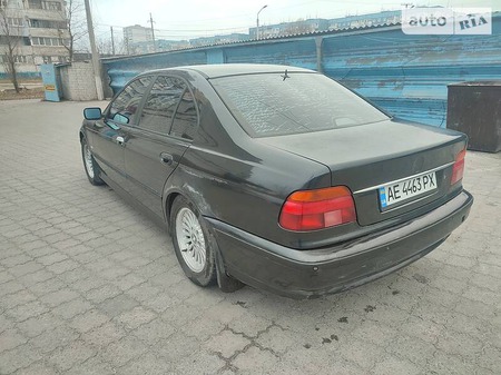 BMW 540 1997  выпуска Днепропетровск с двигателем 4.4 л бензин седан автомат за 4000 долл. 