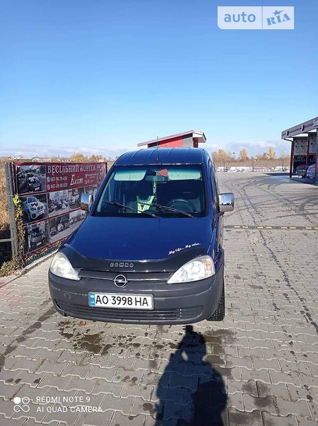 Opel Combo Life 2006  випуску Ужгород з двигуном 1.7 л дизель мінівен механіка за 4400 долл. 