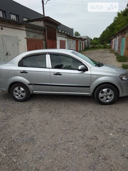 Chevrolet Aveo 2008  випуску Хмельницький з двигуном 1.5 л  седан автомат за 5300 долл. 