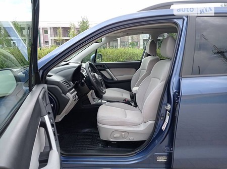 Subaru Forester 2013  випуску Полтава з двигуном 2.5 л  позашляховик автомат за 12500 долл. 