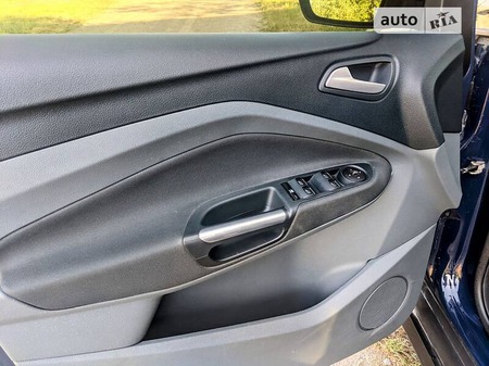 Ford C-Max 2013  випуску Вінниця з двигуном 1 л бензин універсал механіка за 7200 долл. 