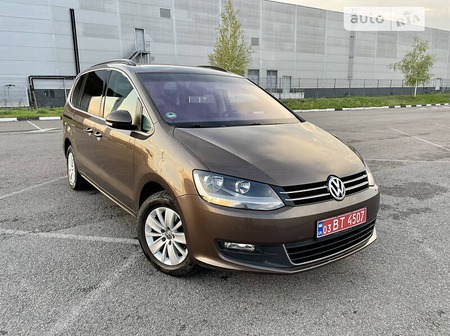 Volkswagen Sharan 2012  випуску Рівне з двигуном 2 л дизель мінівен автомат за 13999 долл. 