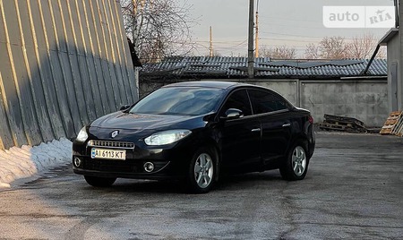 Renault Fluence 2012  випуску Кропивницький з двигуном 2 л  седан автомат за 9000 долл. 