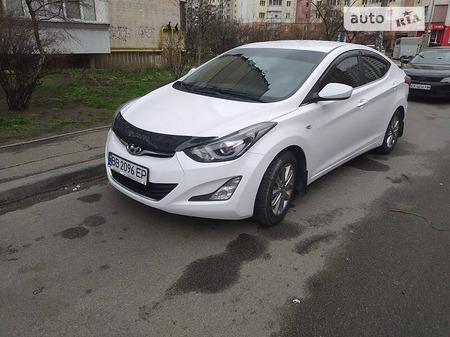 Hyundai Elantra 2015  випуску Київ з двигуном 0 л бензин седан механіка за 11500 долл. 