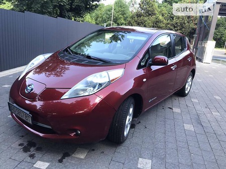 Nissan Leaf 2012  випуску Ужгород з двигуном 0 л електро хэтчбек автомат за 7999 долл. 