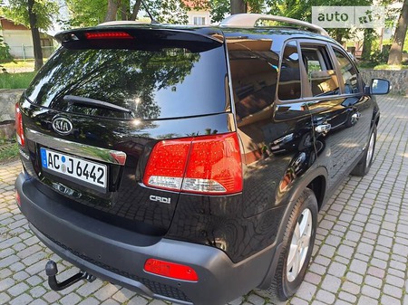 KIA Sorento 2011  випуску Івано-Франківськ з двигуном 2.2 л дизель позашляховик автомат за 12555 долл. 