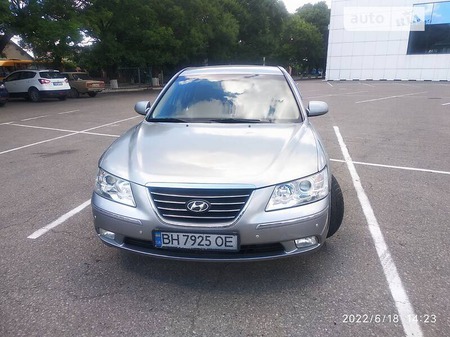 Hyundai Sonata 2008  випуску Одеса з двигуном 2.4 л  седан автомат за 7300 долл. 