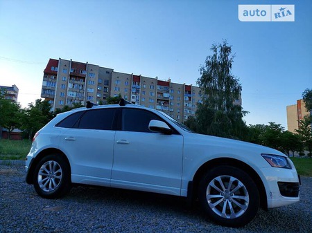 Audi Q5 2012  випуску Івано-Франківськ з двигуном 2 л бензин позашляховик автомат за 14300 долл. 