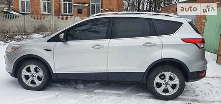 Ford Kuga 2015  випуску Миколаїв з двигуном 2 л дизель позашляховик механіка за 14399 долл. 