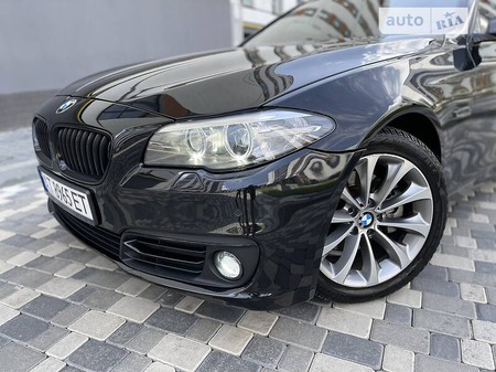 BMW 528 2014  випуску Івано-Франківськ з двигуном 0 л бензин седан автомат за 19950 долл. 
