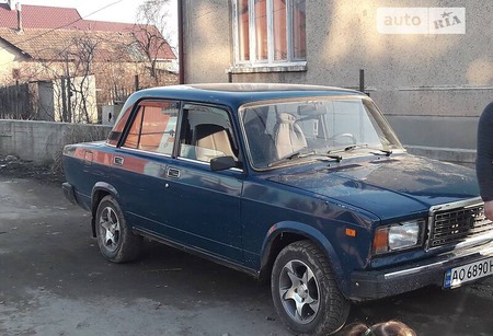 Lada 2107 2008  випуску Ужгород з двигуном 0 л бензин седан механіка за 1500 долл. 