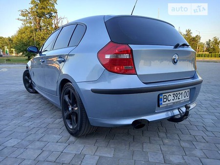 BMW 118 2009  випуску Львів з двигуном 2 л дизель хэтчбек автомат за 8200 долл. 