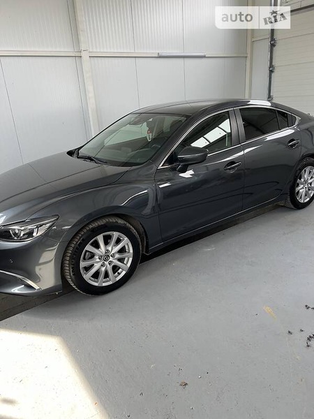 Mazda 6 2015  випуску Ужгород з двигуном 2.2 л дизель седан автомат за 17300 долл. 