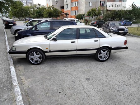Audi 200 1991  випуску Рівне з двигуном 0 л бензин седан  за 12500 долл. 