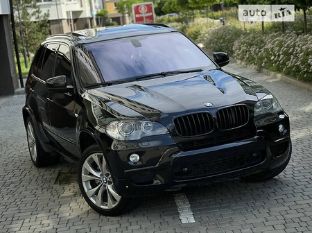 BMW X5 2010  випуску Івано-Франківськ з двигуном 3 л дизель позашляховик автомат за 17450 долл. 