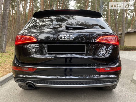 Audi Q5 2013  випуску Дніпро з двигуном 2 л дизель позашляховик автомат за 26500 долл. 