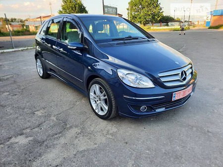 Mercedes-Benz B 200 2006  випуску Полтава з двигуном 2 л  хэтчбек механіка за 6300 долл. 