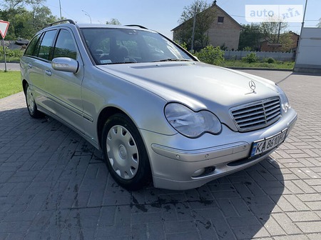 Mercedes-Benz C 200 2001  випуску Київ з двигуном 0 л  універсал механіка за 4650 долл. 
