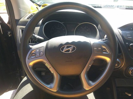 Hyundai Tucson 2015  випуску Одеса з двигуном 2 л бензин позашляховик автомат за 13900 долл. 