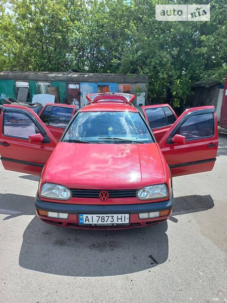 Volkswagen Golf 1996  випуску Київ з двигуном 1.8 л  універсал механіка за 2900 долл. 