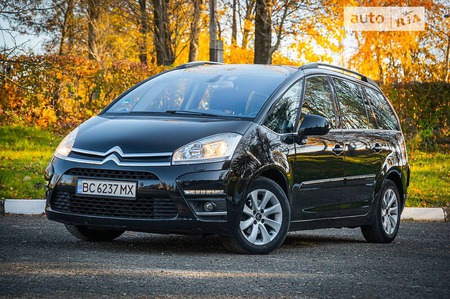 Citroen C4 Picasso 2010  випуску Львів з двигуном 1.6 л дизель мінівен механіка за 7999 долл. 