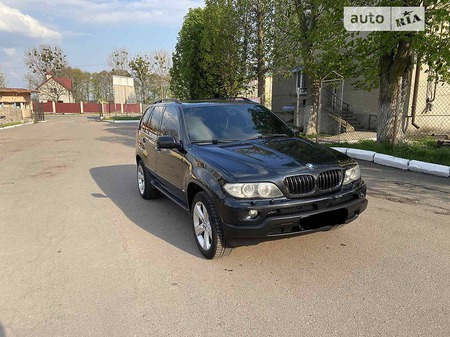BMW X5 2004  випуску Львів з двигуном 3 л дизель позашляховик механіка за 9500 долл. 