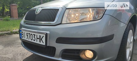 Skoda Fabia 2005  випуску Полтава з двигуном 1.4 л  універсал механіка за 4600 долл. 