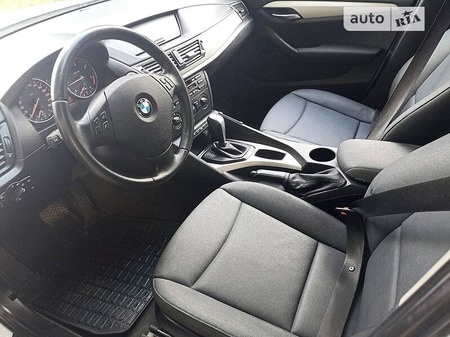 BMW X1 2011  випуску Тернопіль з двигуном 2 л дизель позашляховик автомат за 9700 долл. 