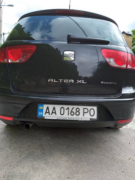 Seat Altea XL 2015  випуску Київ з двигуном 1.6 л дизель хэтчбек механіка за 10800 долл. 