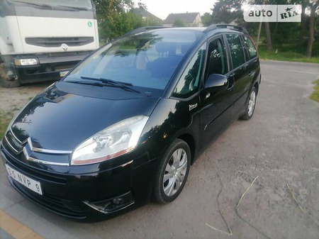 Citroen C4 Picasso 2008  випуску Львів з двигуном 0 л дизель універсал механіка за 5000 долл. 