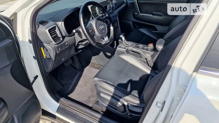 KIA Sportage 2016  випуску Дніпро з двигуном 1.7 л дизель позашляховик автомат за 17700 долл. 