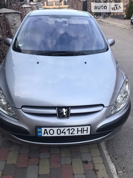 Peugeot 307 2002  випуску Ужгород з двигуном 1.6 л бензин хэтчбек механіка за 4100 долл. 