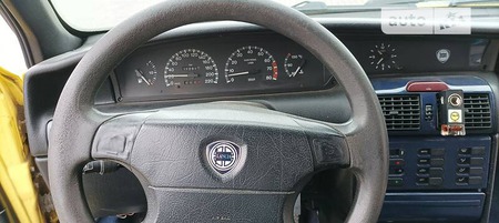 Lancia Delta 1998  випуску Запоріжжя з двигуном 1.6 л бензин хэтчбек механіка за 2600 долл. 