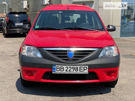 Renault Logan MCV 2008  випуску Дніпро з двигуном 1.4 л бензин мінівен механіка за 4999 долл. 