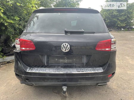 Volkswagen Touareg 2011  випуску Київ з двигуном 3 л дизель позашляховик автомат за 5950 долл. 